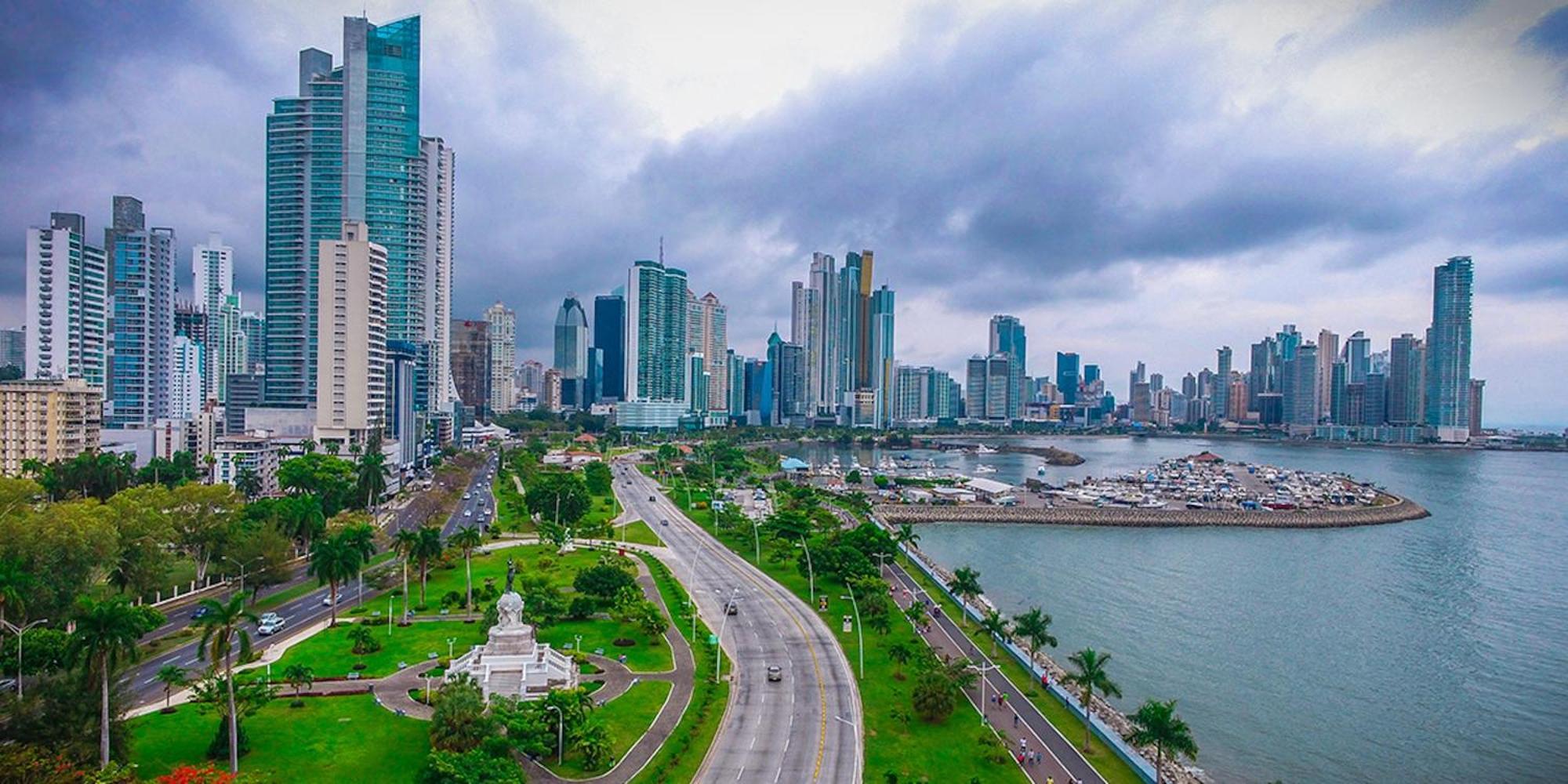 Hotel Pension Corona Kota Panama Bagian luar foto